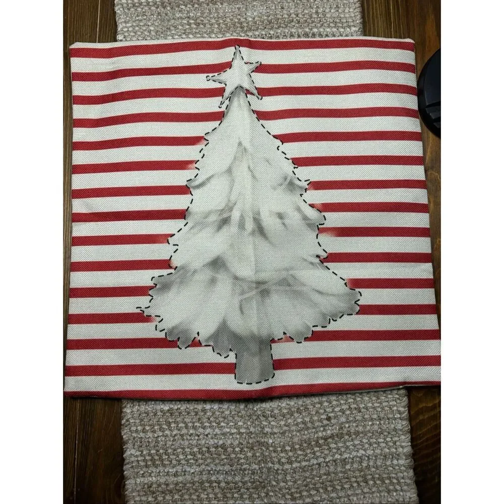 Christmas tree snow throw pillow case cover 17 x 17 New